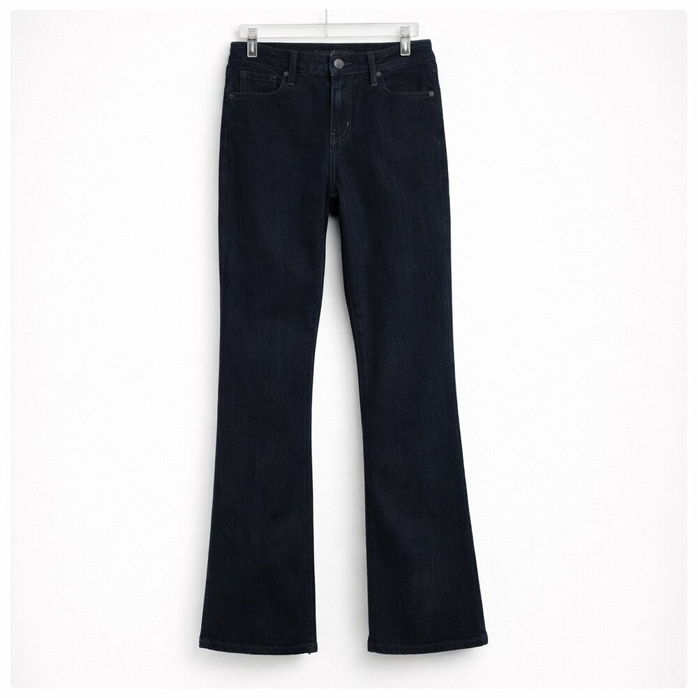 Ann Taylor LOFT Flare Dark Wash Jeans Size 6 (Inseam: approx. 32.5”)